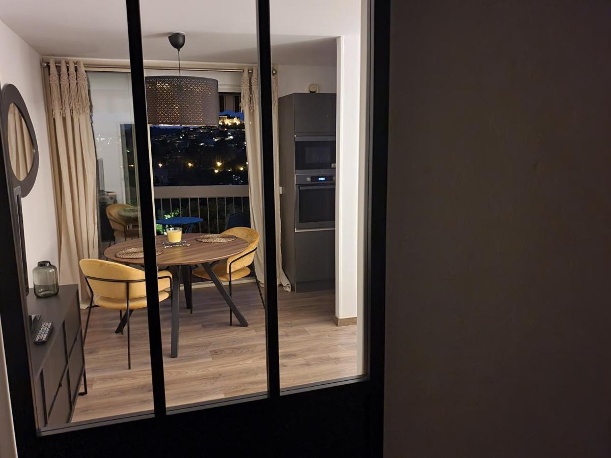 La Loge Du Château ! Climatisé